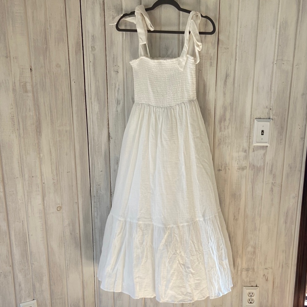 Carly Jean Los Angeles maxi dress